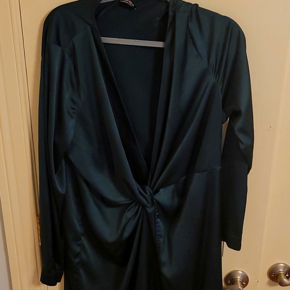 Fashion nova, forest green dress